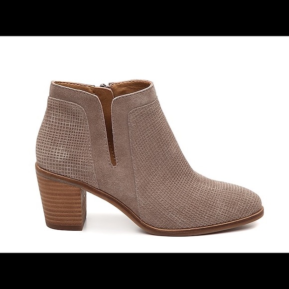Lucky Brand Shoes - Lucky Brand suede bootie size 8.5 like new condition
